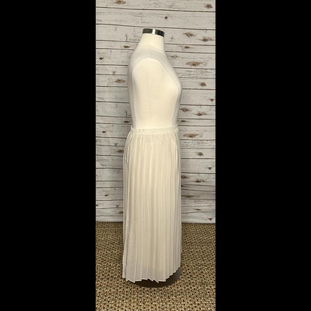 Vintage preppy minimalist light academia cream pleated midi skirt  Size 16 - Picture 2 of 3